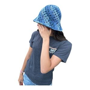 NWOT Handmade, 100% cotton, crochet bucket hat